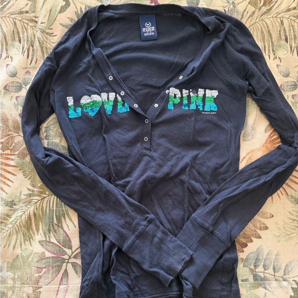 Victoria's Secret PINK Black Long Sleeve Shirt 💚